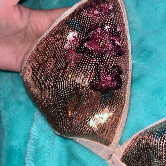 victoria’s secret pink sequins triangle bralette - Picture 2 of 8